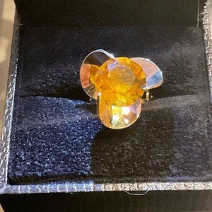Sarah Coventry DAZZLER 1971 gold tone Ring Amber rhinestone